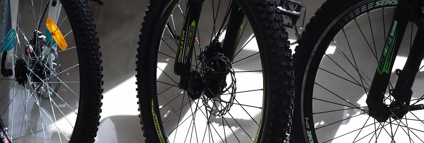 新型污染物監(jiān)測和生態(tài)毒理（環(huán)境毒理），哪個(gè)研究方向更容易出論文寫一點(diǎn)，哪個(gè)研究方向更有前景呢 ?健明迪集團(tuán)旗下第三方檢測機(jī)構(gòu)健明迪檢測，具有自建化妝品功效評(píng)價(jià)實(shí)驗(yàn)室、動(dòng)物毒理實(shí)驗(yàn)室